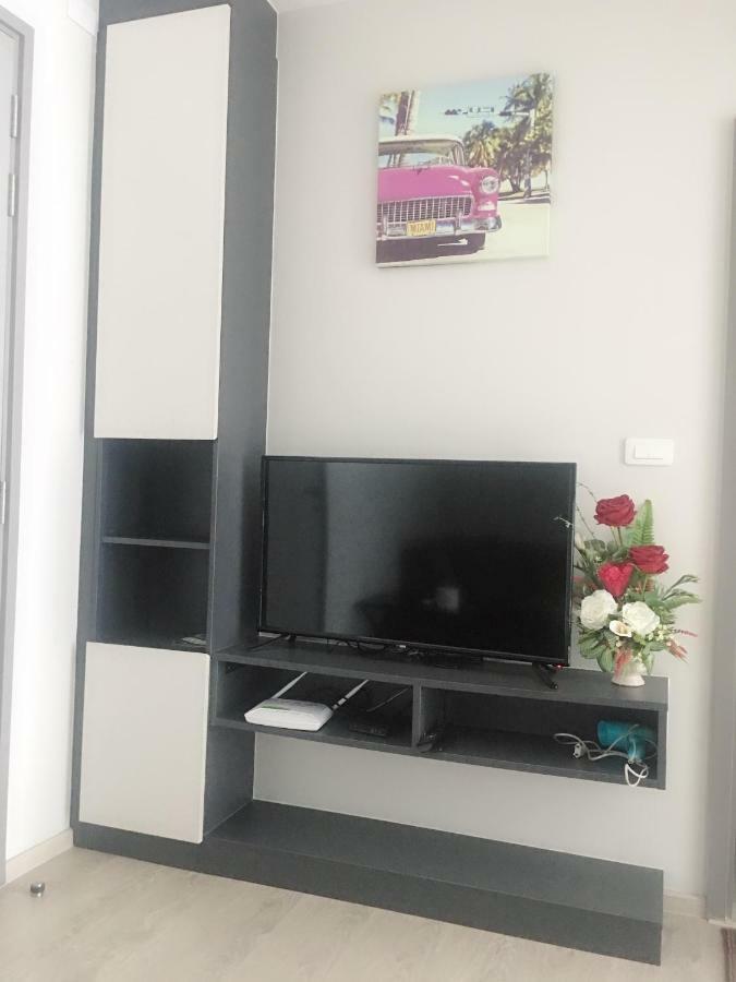 The Base Condo Pattaya Exterior photo